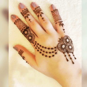 simple mehendi design full hand