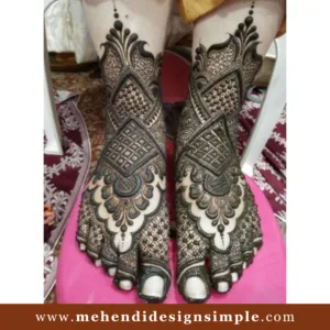 leg mehendi design side