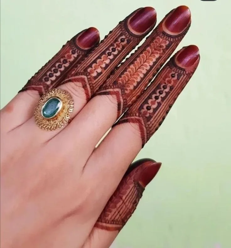 mehendi design simple